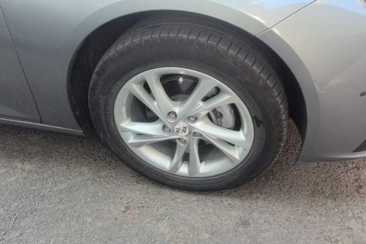 Used Buick Regal 2023 552T Smart Enjoyment Version Right Front Wheel Hub