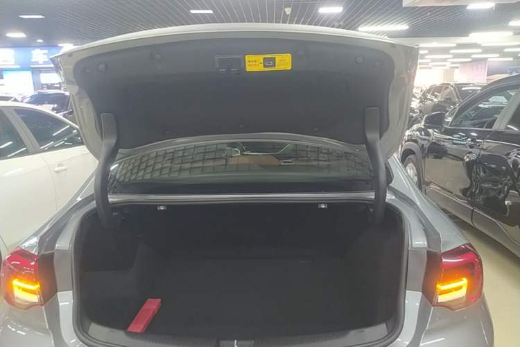 Used Buick Regal 2023 552T Smart Enjoyment Version Trunk