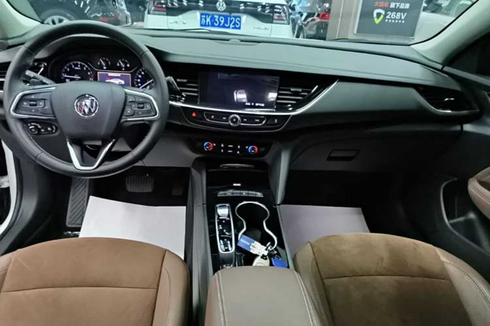 Used Buick Regal 2023 552T Smart Enjoyment Version Audio And AC Panel