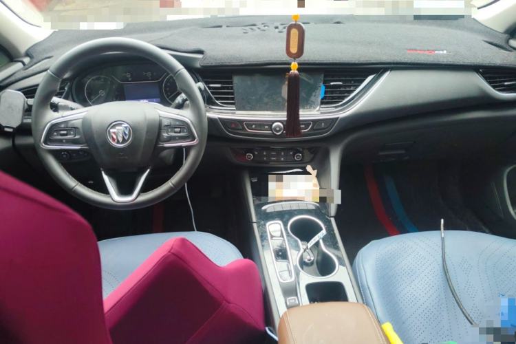 Used Buick Regal 2023 552T Smart Enjoyment Version Center Console