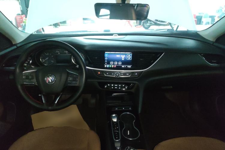 Used Buick Regal 2023 552T Smart Enjoyment Version Center Console