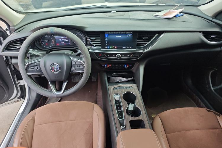 Used Buick Regal 2023 552T Smart Enjoyment Version Center Console