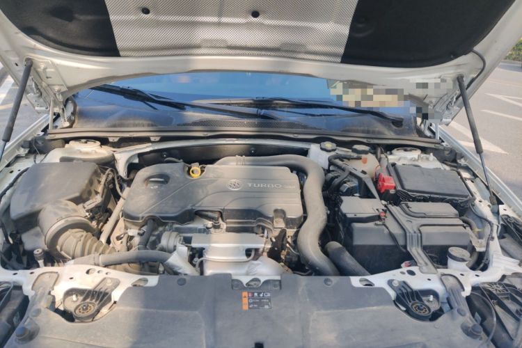 Used Buick Regal 2023 552T Smart Enjoyment Version Engine Bay