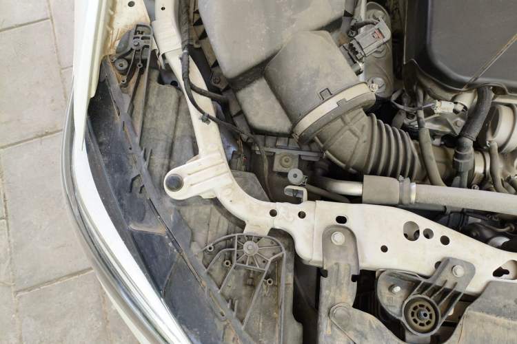 Used Buick Regal 2023 552T Smart Enjoyment Version Engine Bay Right