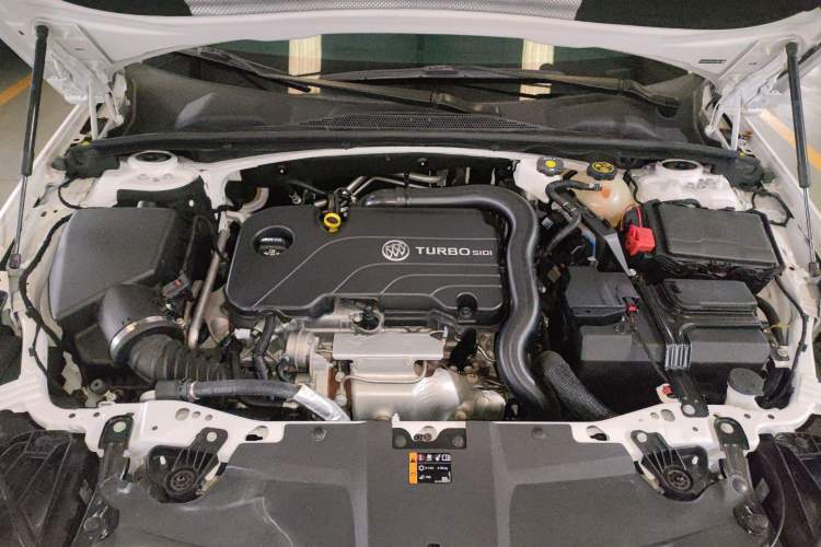 Used Buick Regal 2023 552T Smart Enjoyment Version Engine Bay