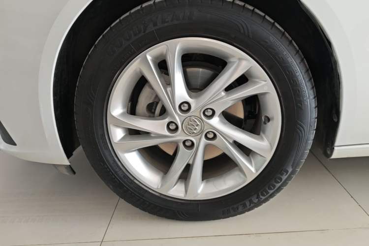 Used Buick Regal 2023 552T Smart Enjoyment Version Exterior 4