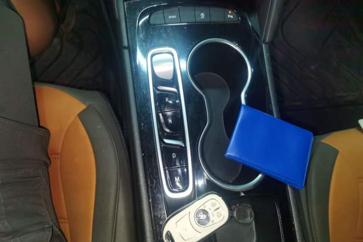 Used Buick Regal 2023 552T Smart Enjoyment Version Gear Lever