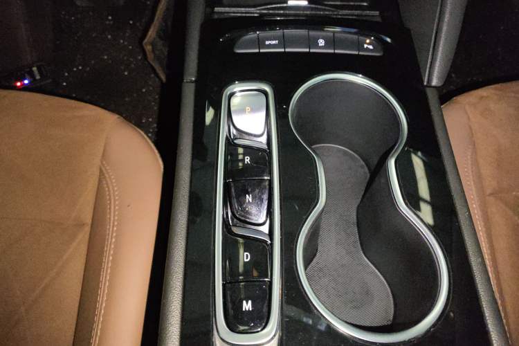 Used Buick Regal 2023 552T Smart Enjoyment Version Gear Lever