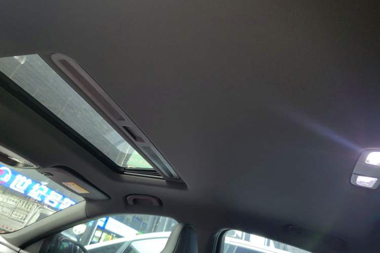Used Buick Regal 2023 GS Prestige Model Headliner