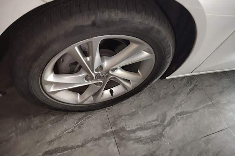 Used Buick Regal 2023 552T Smart Enjoyment Version Left Front Wheel Hub