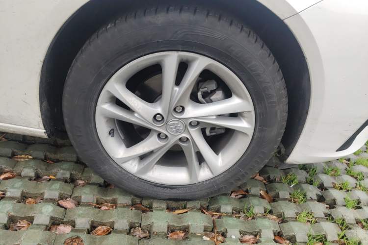Used Buick Regal 2023 552T Smart Enjoyment Version Right Front Wheel Hub