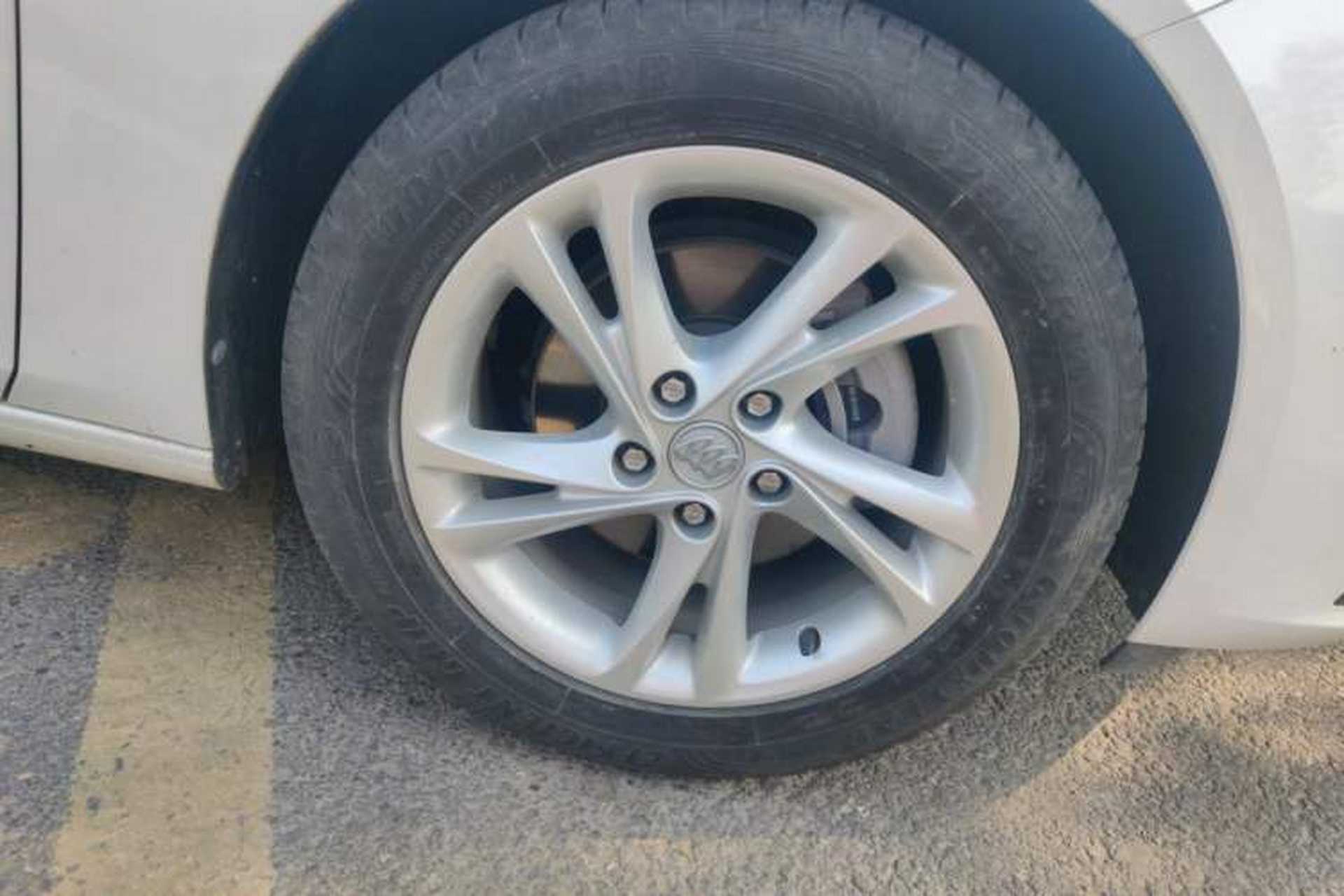 Used Buick Regal 2023 552T Smart Enjoyment Version Right Front Wheel Hub