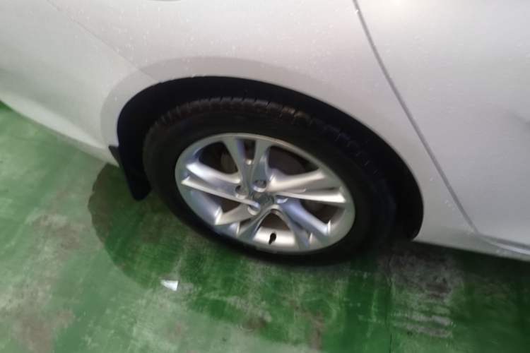 Used Buick Regal 2023 552T Smart Enjoyment Version Right Rear Wheel Hub