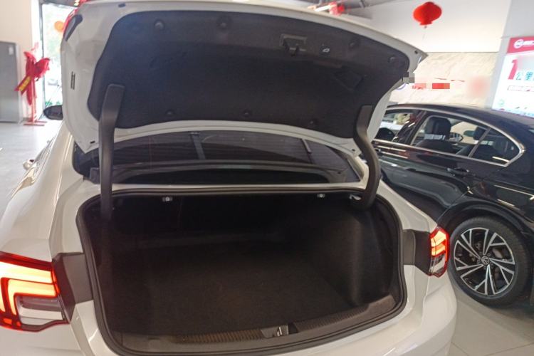 Used Buick Regal 2023 552T Smart Enjoyment Version Trunk