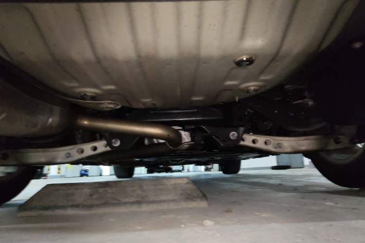 Used Buick Regal 2024 25T Deluxe Edition Chassis Rear