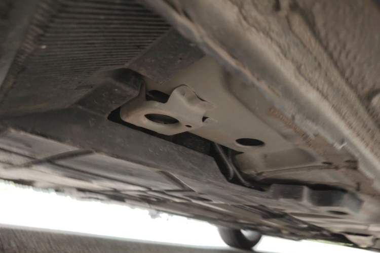 Used Buick Regal 2024 25T Deluxe Edition Chassis Rear Right