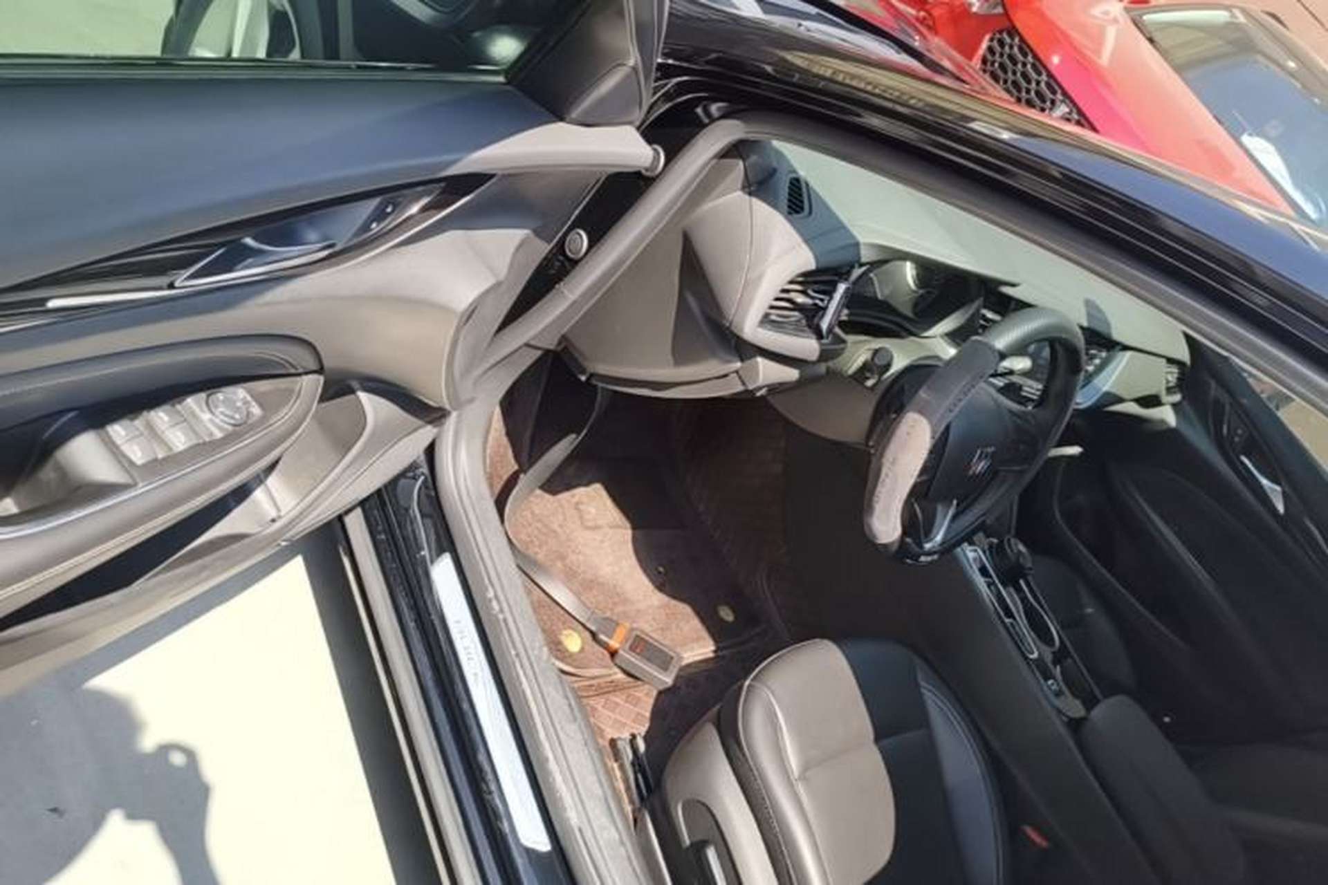 Used Buick Regal 2024 25T Deluxe Edition Driver Seat