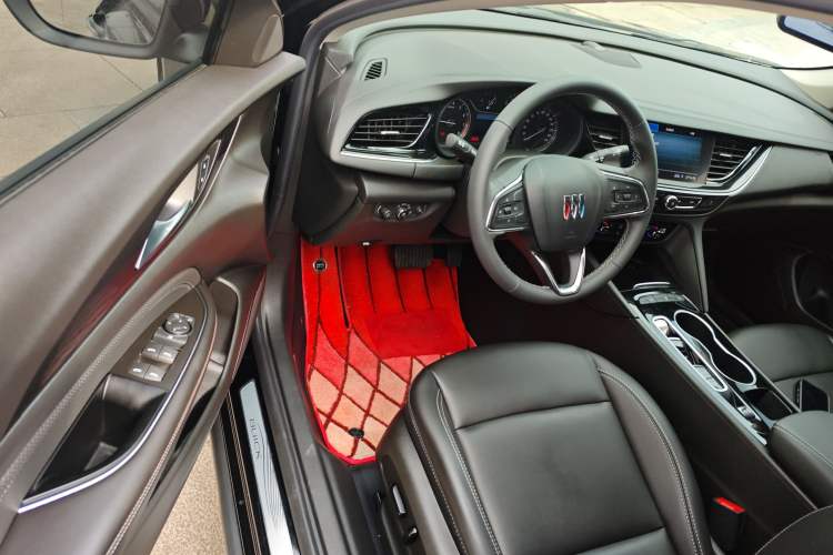 Used Buick Regal 2024 25T Deluxe Edition Driver Seat