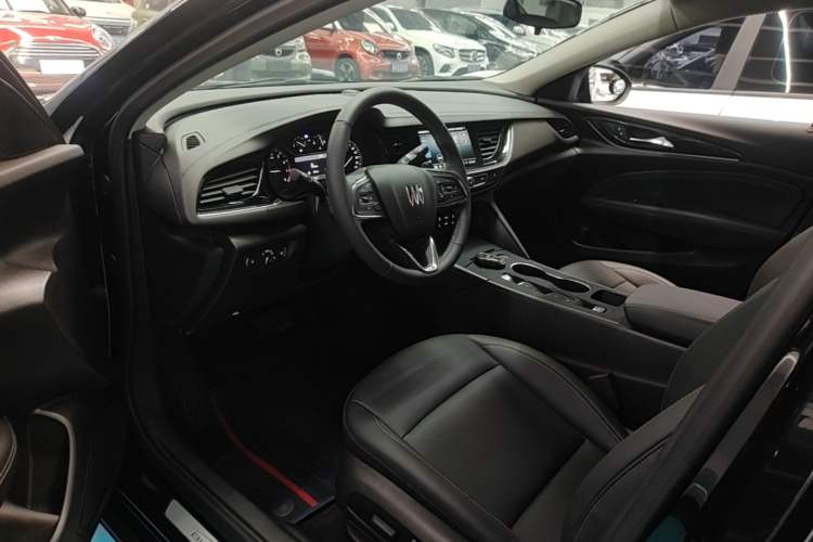 Used Buick Regal 2024 Revised 25T Ultra-Comfort Edition Driver Seat