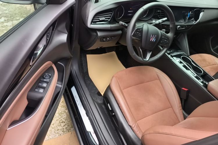 Used Buick Regal 2024 28T Luxury Edition Driver Seat