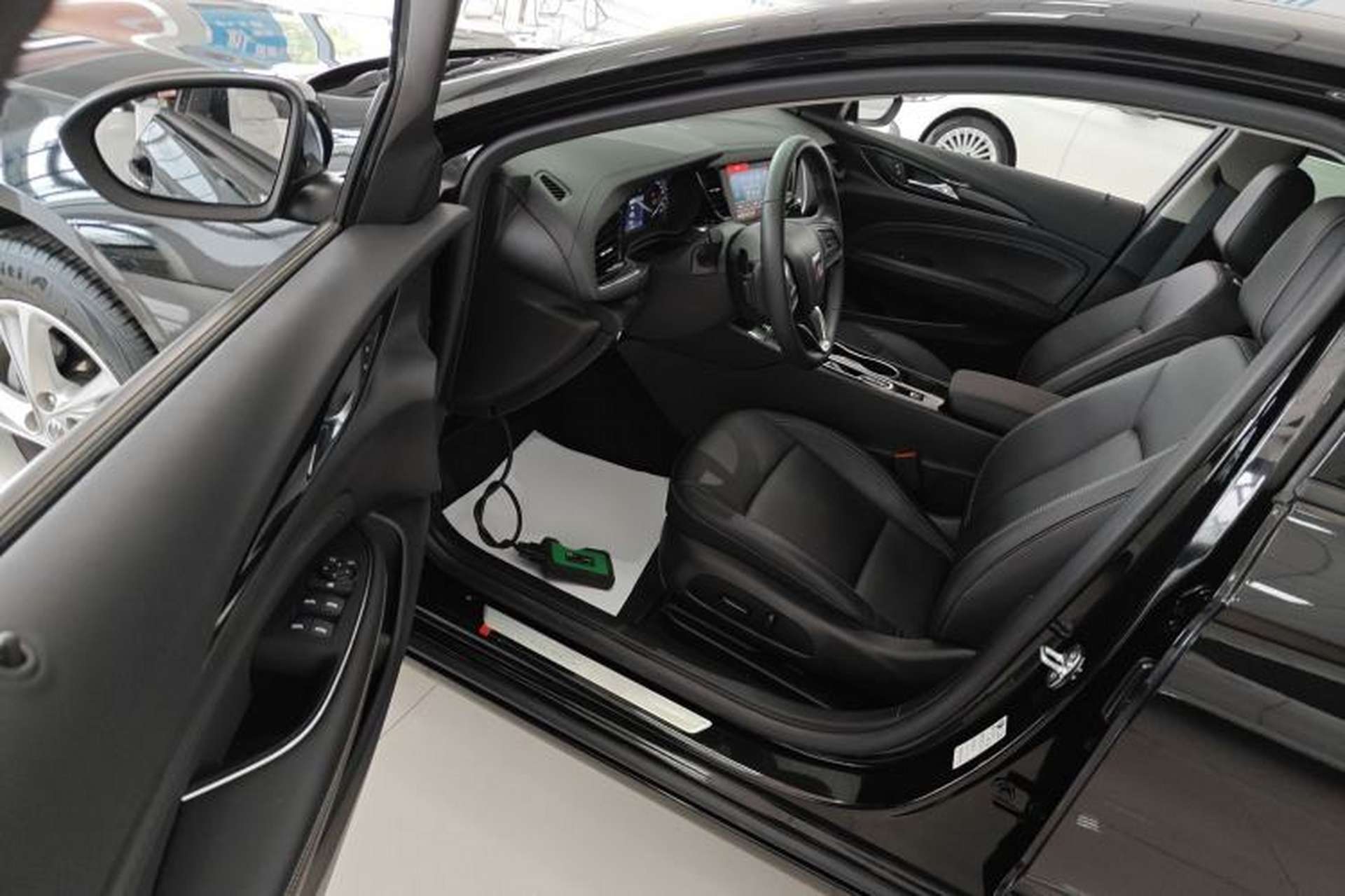 Used Buick Regal 2024 Revised 25T Ultra-Comfort Edition Driver Seat