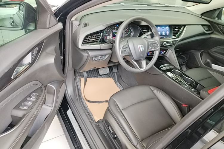 Used Buick Regal 2024 25T Deluxe Edition Driver Seat