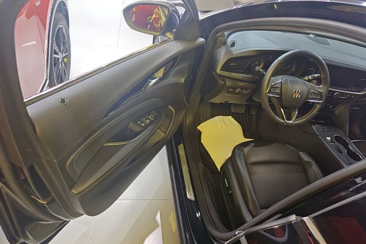 Used Buick Regal 2024 25T Deluxe Edition Driver Seat