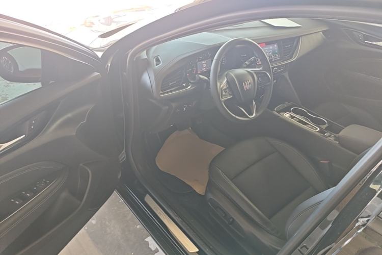 Used Buick Regal 2024 Revised 25T Ultra-Comfort Edition Driver Seat