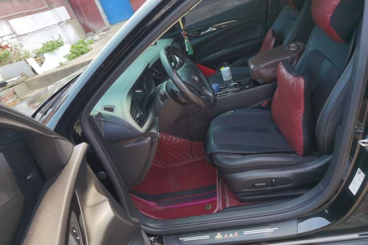 Used Buick Regal 2024 25T Deluxe Edition Driver Seat