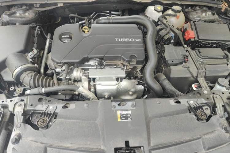 Used Buick Regal 2024 Revised 25T Ultra-Comfort Edition Engine Bay