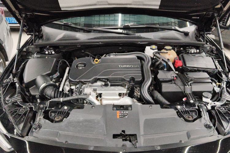 Used Buick Regal 2024 25T Deluxe Edition Engine Bay