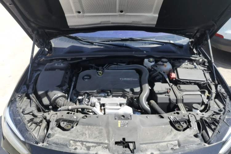 Used Buick Regal 2024 Revised 25T Ultra-Comfort Edition Engine Bay