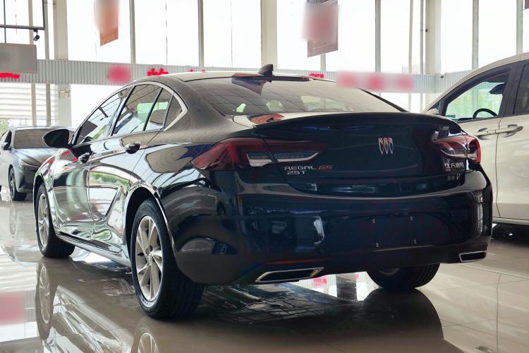 Used Buick Regal 2024 25T Deluxe Edition Exterior 2