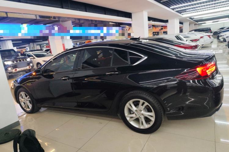 Used Buick Regal 2024 25T Deluxe Edition Exterior 3