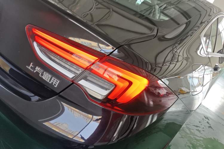 Used Buick Regal 2024 25T Deluxe Edition Exterior 3