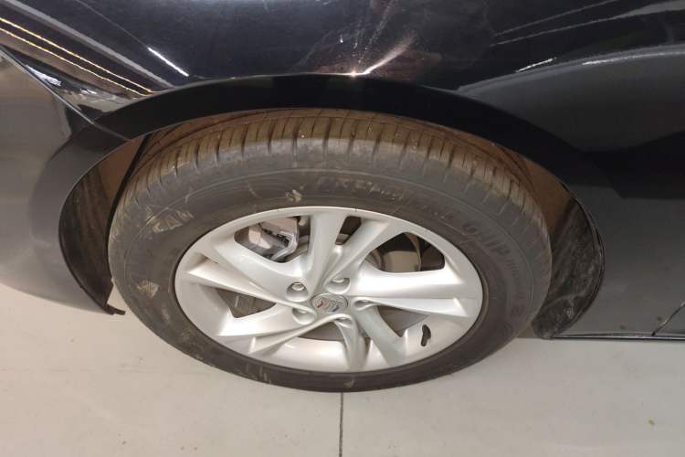 Used Buick Regal 2024 25T Deluxe Edition Exterior 4