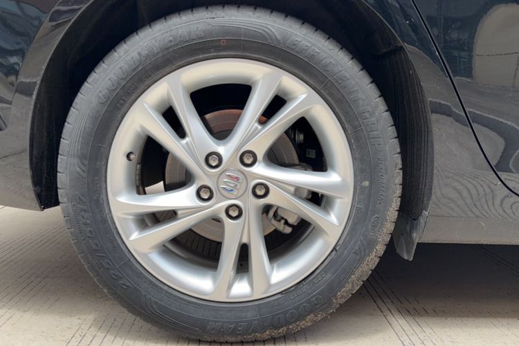 Used Buick Regal 2024 25T Deluxe Edition Exterior 4