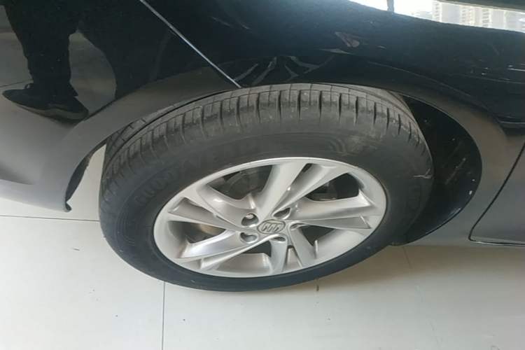 Used Buick Regal 2024 25T Deluxe Edition Exterior 5