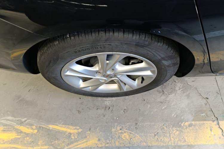 Used Buick Regal 2024 Revised 25T Ultra-Comfort Edition Exterior 5