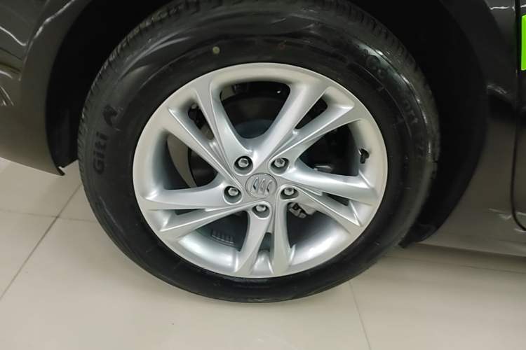Used Buick Regal 2024 Revised 25T Ultra-Comfort Edition Exterior 5