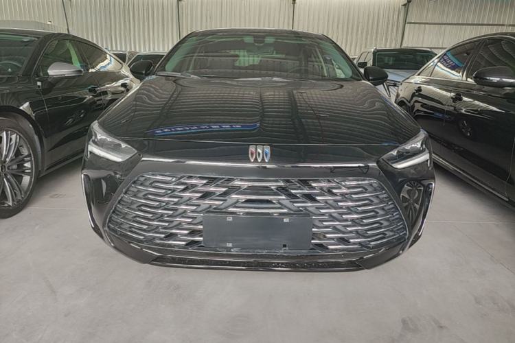 Used Buick Regal 2024 25T Deluxe Edition Front