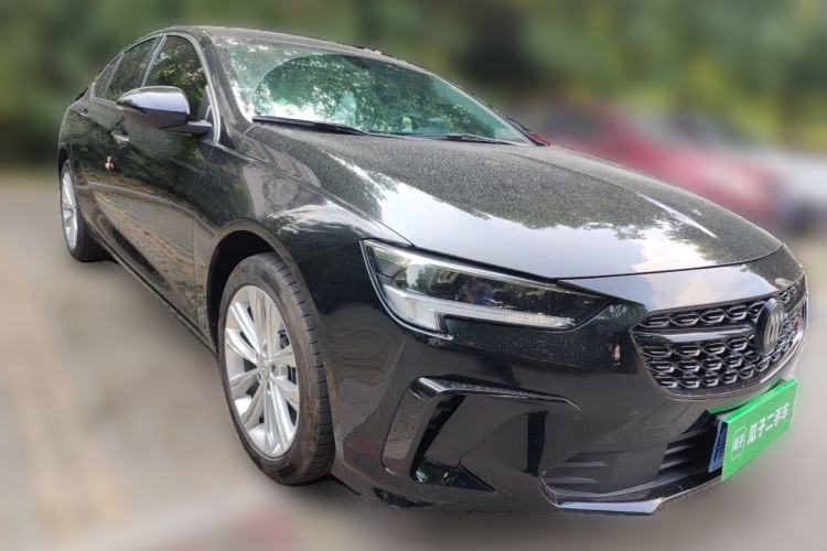 Used Buick Regal 2024 28T Luxury Edition Front Right 45 Deg