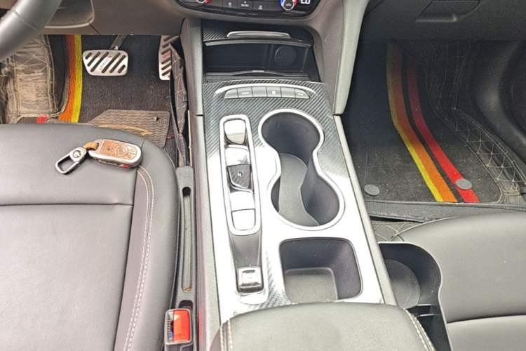 Used Buick Regal 2024 25T Deluxe Edition Gear Lever