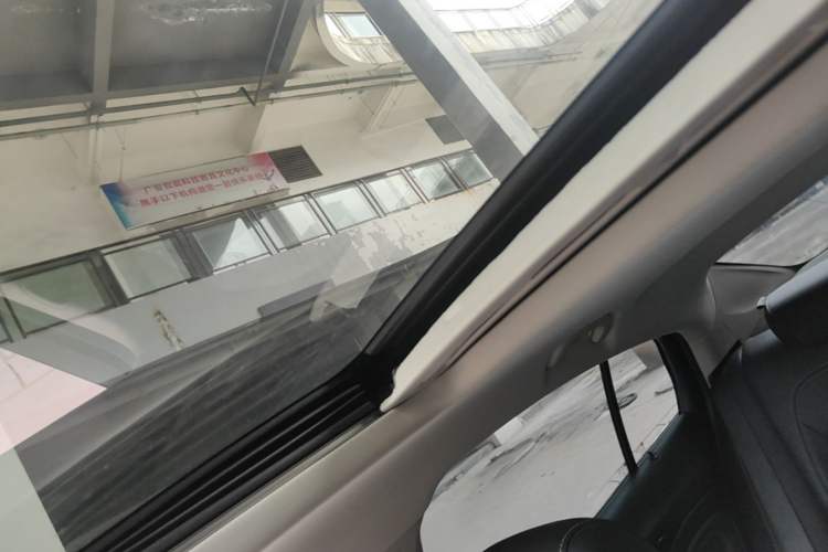 Used Buick Regal 2024 25T Deluxe Edition Headliner