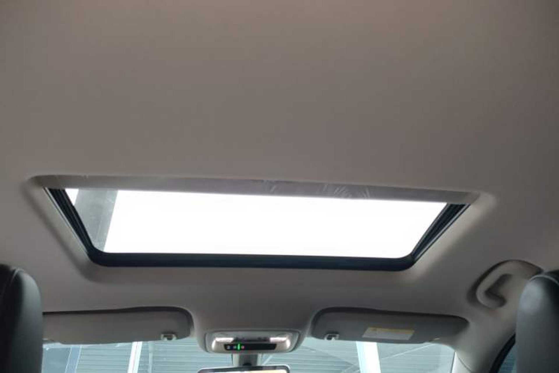 Used Buick Regal 2024 25T Deluxe Edition Headliner