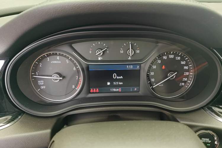 Used Buick Regal 2024 25T Deluxe Edition Instrument Cluster