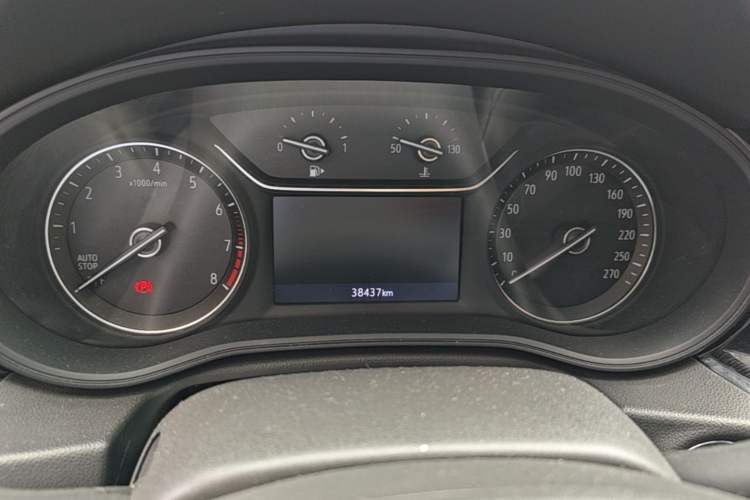 Used Buick Regal 2024 25T Deluxe Edition Instrument Cluster