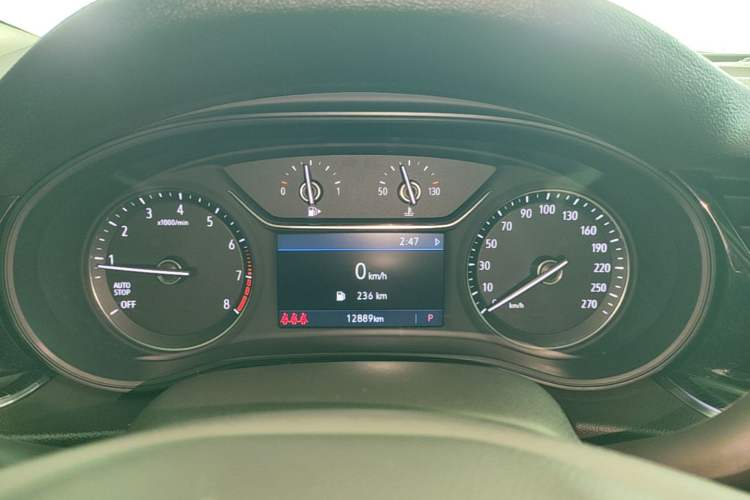 Used Buick Regal 2024 25T Deluxe Edition Instrument Cluster