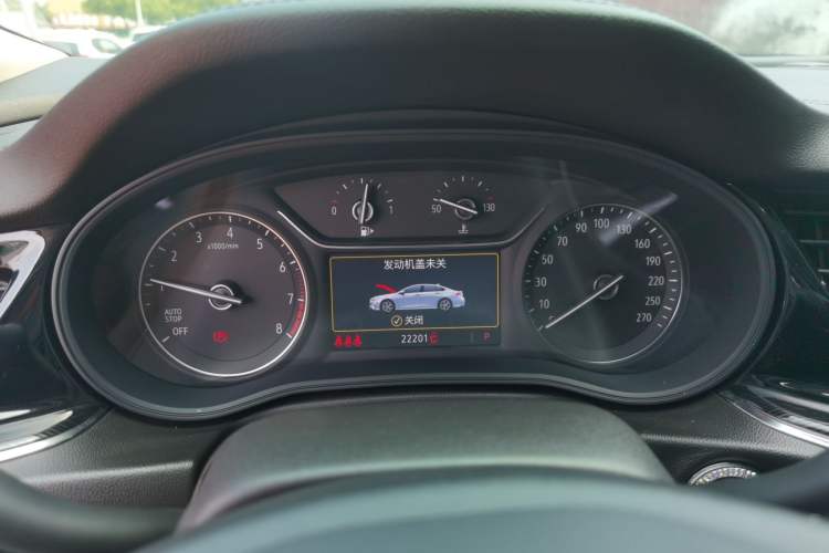 Used Buick Regal 2024 25T Deluxe Edition Instrument Cluster