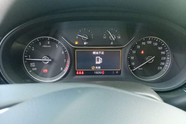 Used Buick Regal 2024 25T Deluxe Edition Instrument Cluster